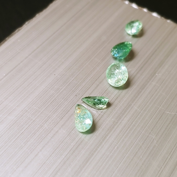 Sale! 5 carats natural loose Pariaba tourmaline loose gemstones - Picture 6 of 14